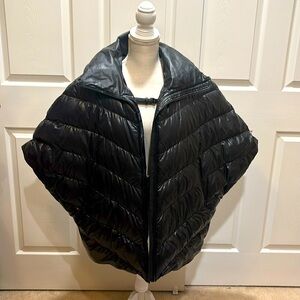 Nike cascade puffer poncho.